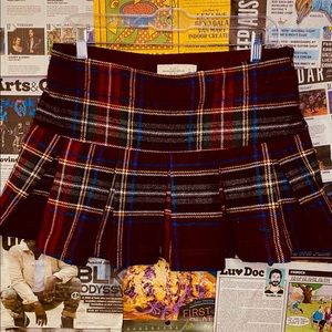 Abercrombie & Fitch plaid pleated skirt